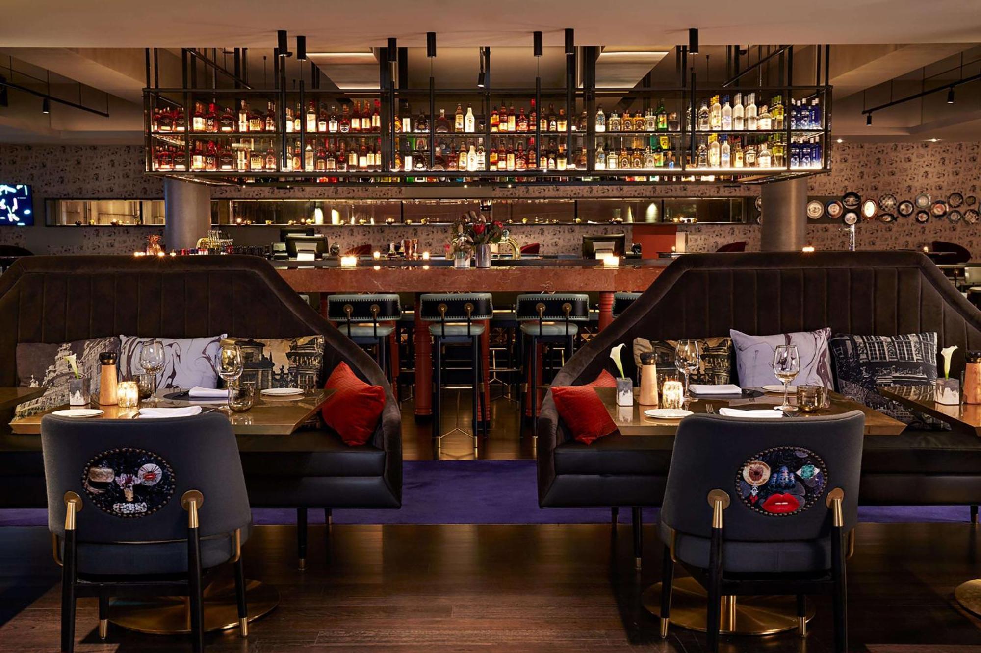 فندق كيو تي ملبورن المظهر الخارجي الصورة The bar at the restaurant